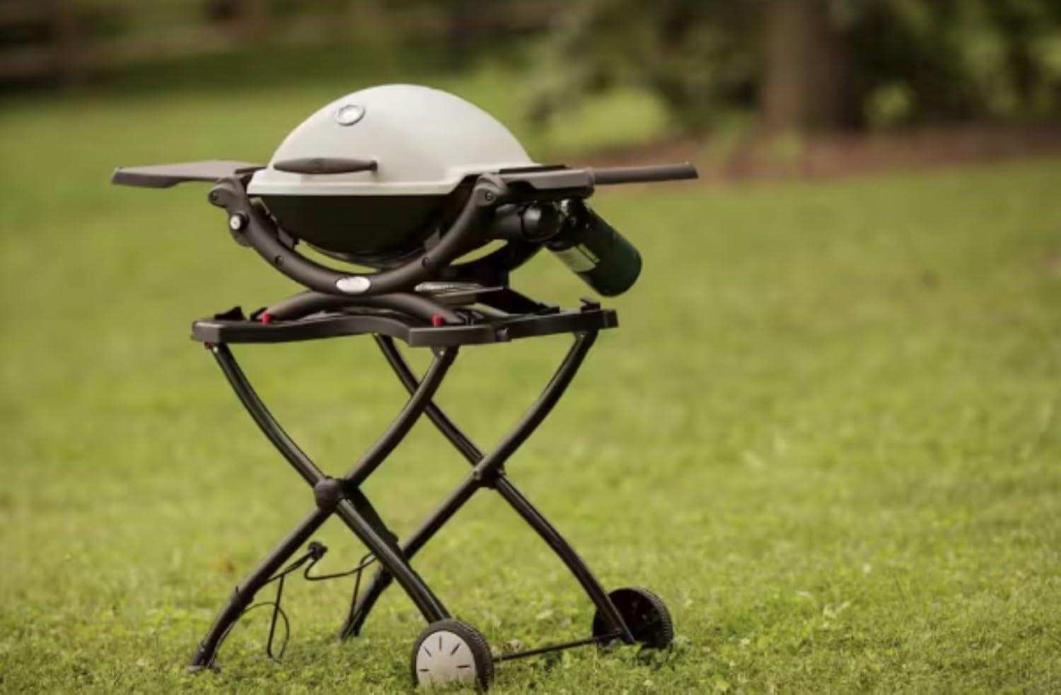 Our Portable Gas Grill: Your Key to Perfect BBQ Moments!