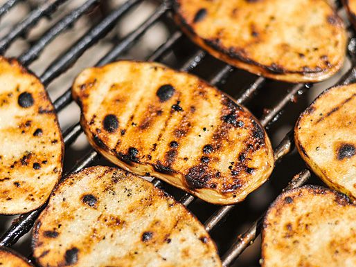 Clean Bbq Grill With Potato Oil And Salt?