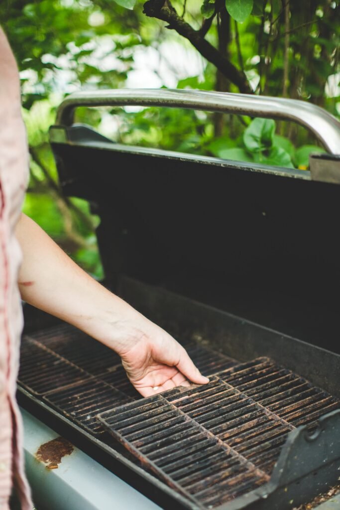 How To Clean Bbq Gas Grill