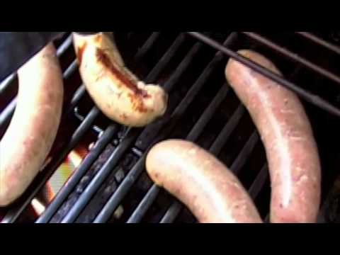 How to Grill Italian Chicken Sausage: BBQ Cooking Techniques