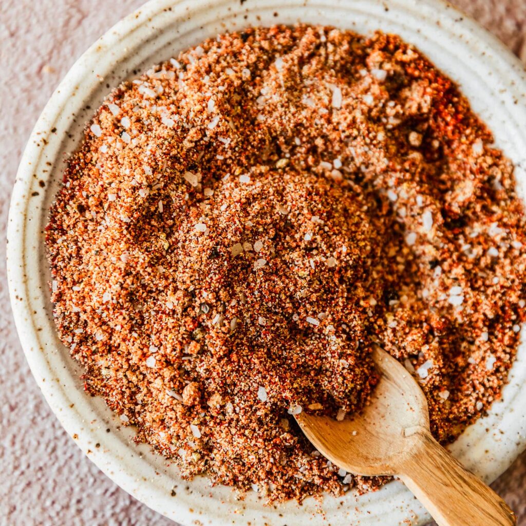 Tips For Using Rubs To Enhance Smoky Flavors