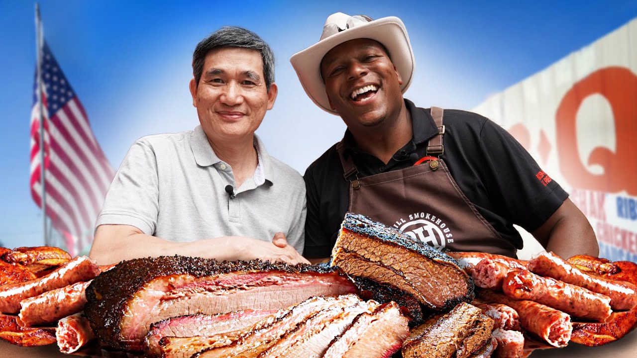 Chinese BBQ Expert Tastes Texas BBQ for the First Time