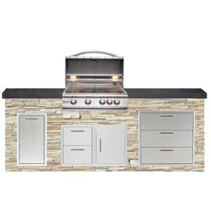 BBQGUYS Signature 8ft Luxury Outdoor Island W/Blaze Premium LTE 32-Inch Propane Grill - Golden Honey Stone W/Black Polished Granite