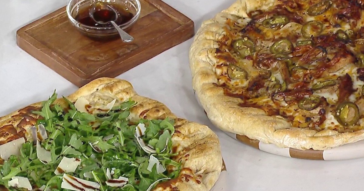 BBQ Pulled Pork & White Garlic Pizza: 2 Must-Try Recipes