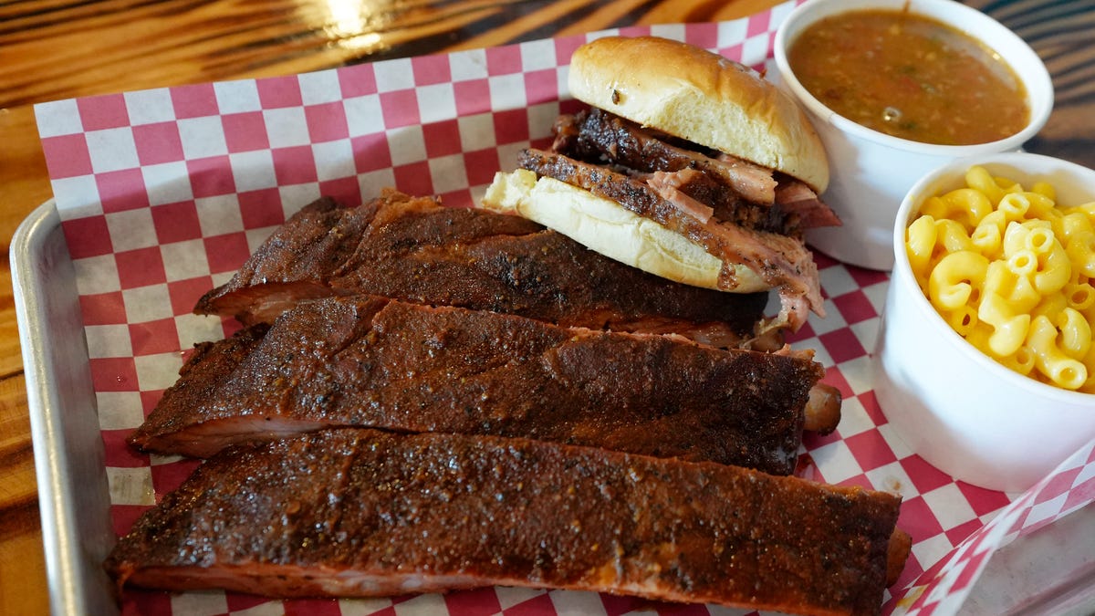 Tamez BBQ Second Location: Indoor Dining, BBQ Classics & More