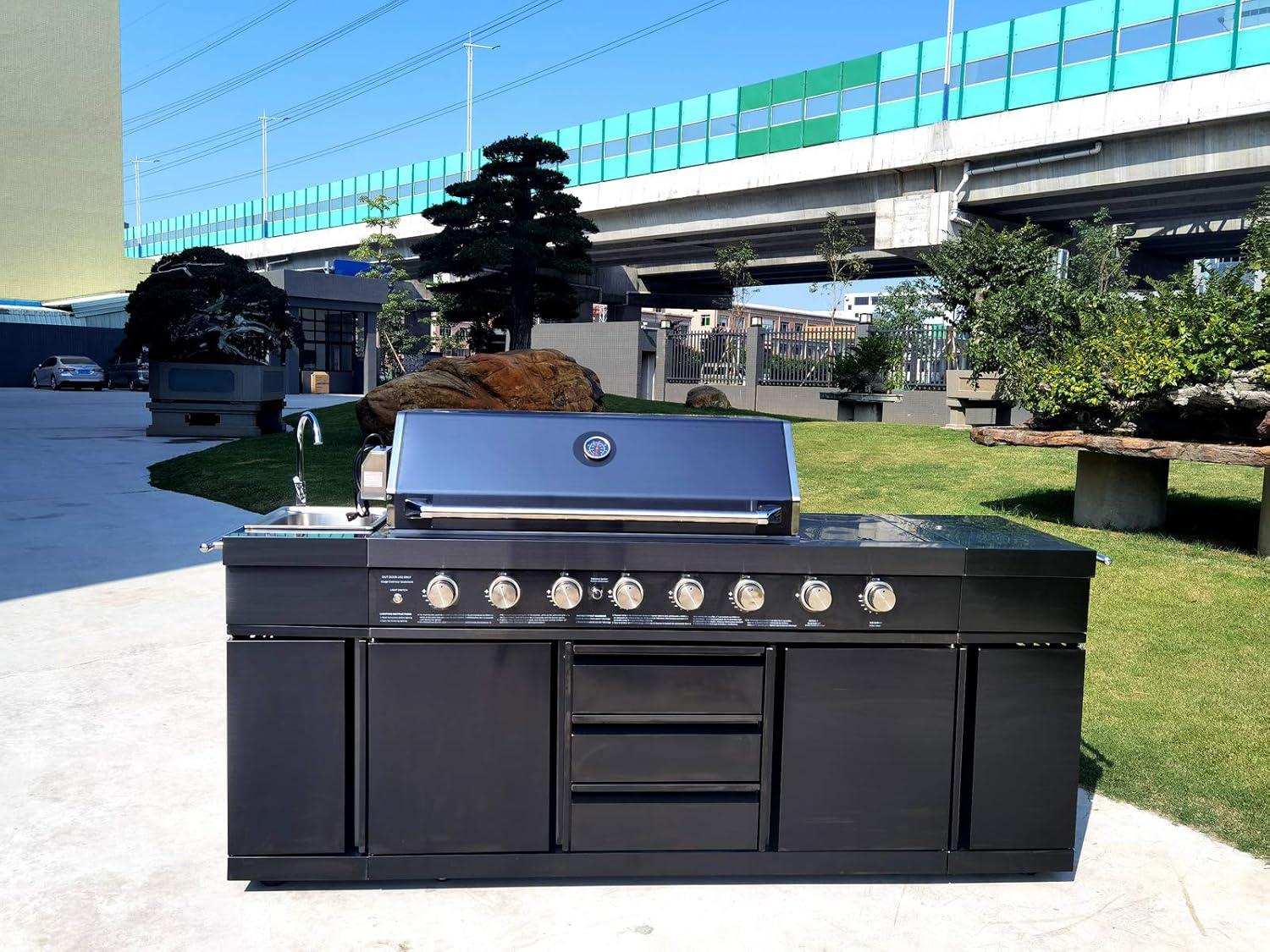 Grill & Chill:⁣ Our ⁤Take on the 3-in-1 ‌BBQ Kitchen