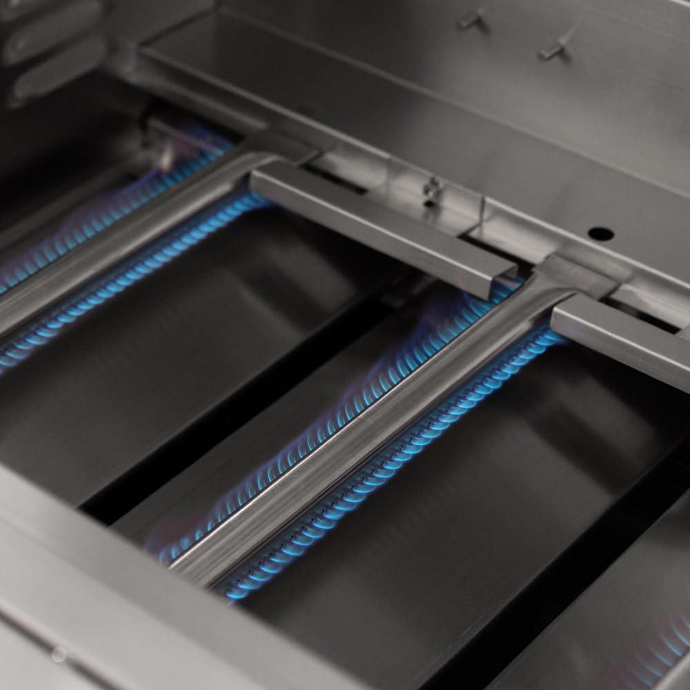 Grill Like Pros: Our Take on the ‍26'' Summerset Sizzler